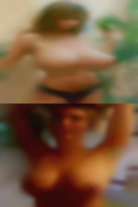RozFundis, horny married black